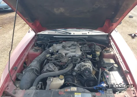 2001 Ford Mustang z USA, uszkodzony, nr VIN 1FAFP44421F128030